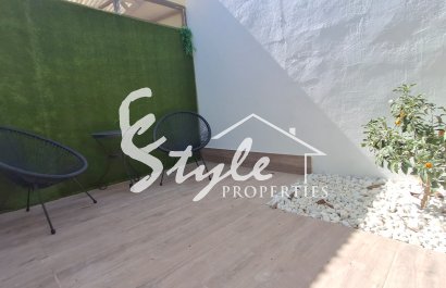 Resale - Townhouse - Orihuela-Costa - Playa Flamenca