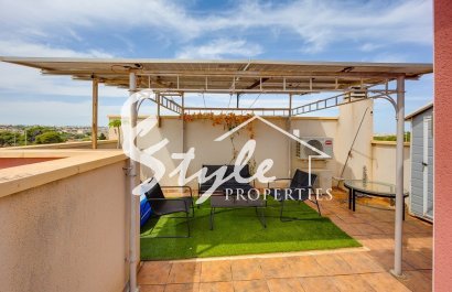 For Sale Duplex Apartment in Lomas de Cabo Roig, Costa Blanca, Spain. ID3637