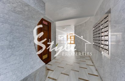 Reventa - Apartamento - Torrevieja - Playa del Acequión