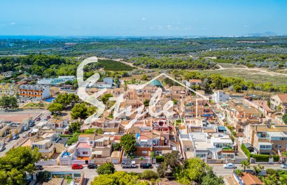 Вторичное жилье - Квартира - Lomas de Cabo Roig - Ломас де Кабо Роиг
