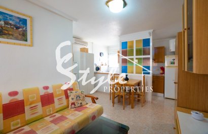 Resale - Apartament  - Torrevieja - Los Balcones