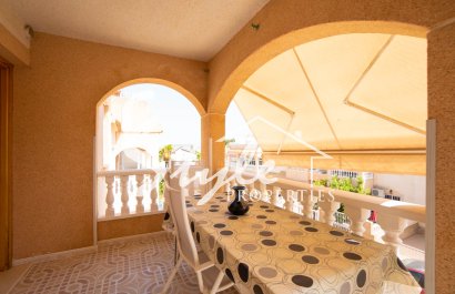 Resale - Apartament  - Torrevieja - Los Balcones