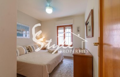 Reventa - Apartamento - Torrevieja - Playa de los Naufragos