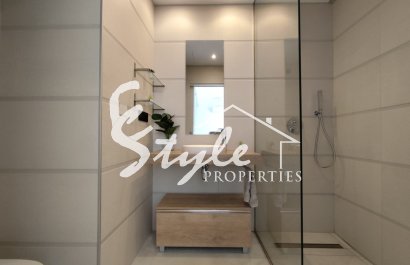 Resale - Apartament  - El Raso