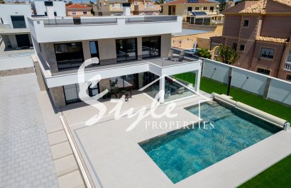 Reventa - Villa - Torrevieja - Aguas Nuevas