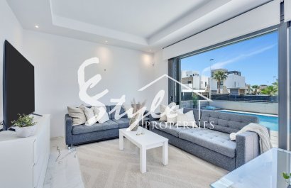Вторичное жилье - Вилла - Torrevieja - Торревьеха