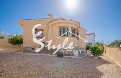 Resale - Villa - Ciudad Quesada