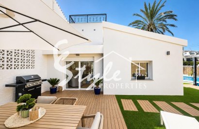 Вторичное жилье - Смежный дом - Orihuela-Costa - Пунта Прима