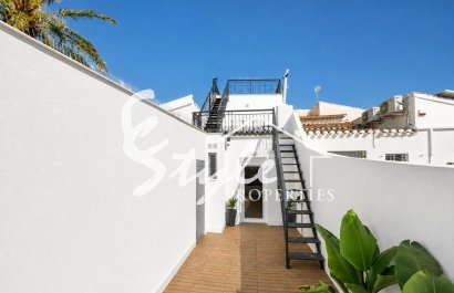 Вторичное жилье - Смежный дом - Orihuela-Costa - Пунта Прима