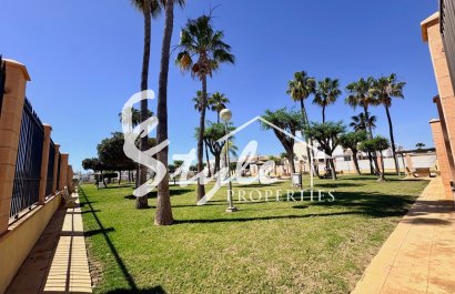 Resale - Apartament  - Orihuela-Costa - Playa Flamenca