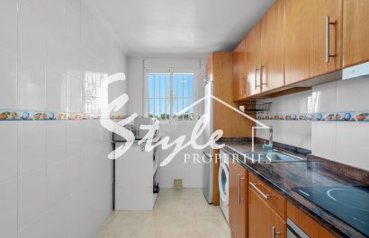 Resale - Apartament  - Villamartín - Orihuela Costa