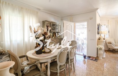 Reventa - Villa - Guardamar - EL RASO