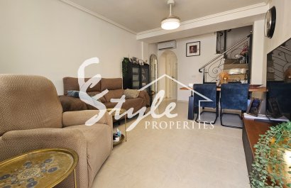 Resale - Townhouse / Semi-detached - Ciudad Quesada - Cuidad Quesada