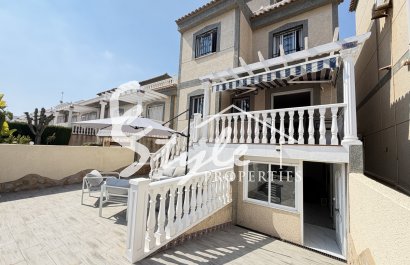 Resale - Villa - Villamartín - Villamartin