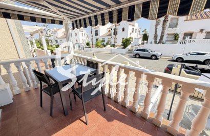 Resale - Villa - Villamartín - Villamartin