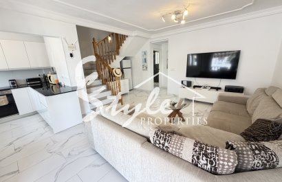 Resale - Villa - Villamartín - Villamartin