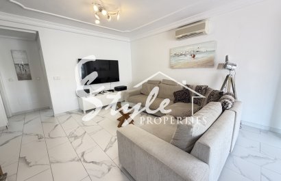 Resale - Villa - Villamartín - Villamartin