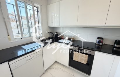 Resale - Villa - Villamartín - Villamartin
