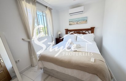 Resale - Villa - Villamartín - Villamartin