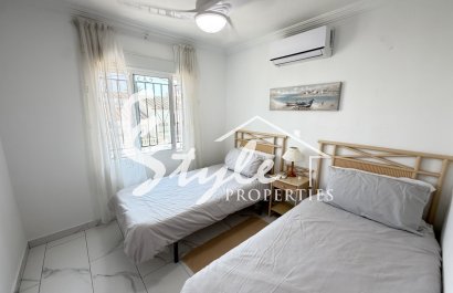 Resale - Villa - Villamartín - Villamartin