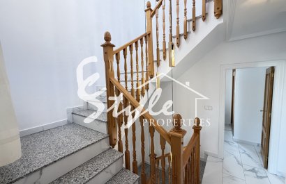 Resale - Villa - Villamartín - Villamartin