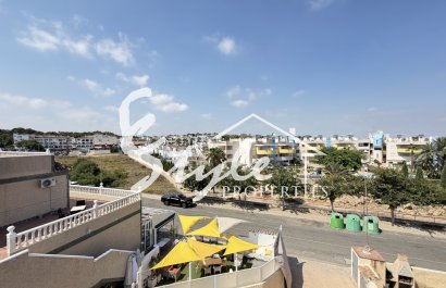 Resale - Villa - Villamartín - Villamartin