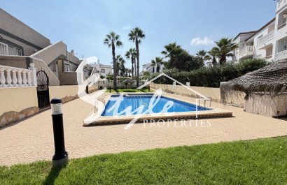 Resale - Villa - Villamartín - Villamartin