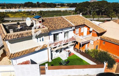 Resale - Townhouse - Los Alcazares