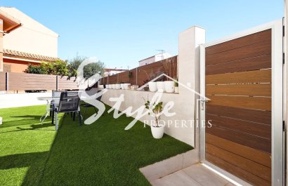 Resale - Townhouse - Los Alcazares