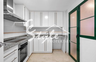 Resale - Apartament  - Benidorm - Sierra cortina