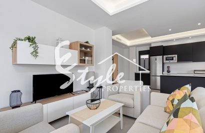 Resale - Semi-Detached Villa - Ciudad Quesada - La Marina