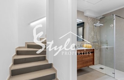 Resale - Semi-Detached Villa - Ciudad Quesada - La Marina