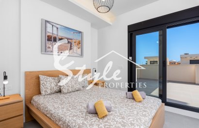Resale - Semi-Detached Villa - Ciudad Quesada - La Marina