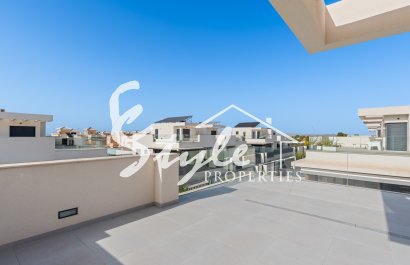 Resale - Semi-Detached Villa - Ciudad Quesada - La Marina