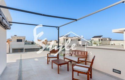 Resale - Semi-Detached Villa - Ciudad Quesada - La Marina