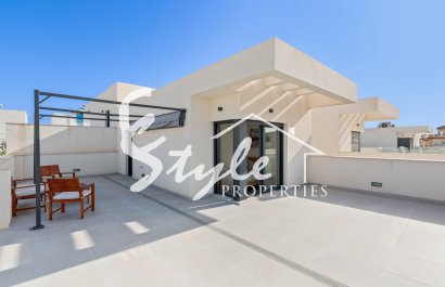 Resale - Semi-Detached Villa - Ciudad Quesada - La Marina