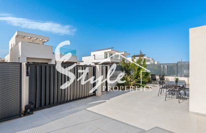 Resale - Semi-Detached Villa - Ciudad Quesada - La Marina