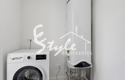 Resale - Semi-Detached Villa - Ciudad Quesada - La Marina