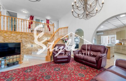 Resale - Villa - Ciudad Quesada