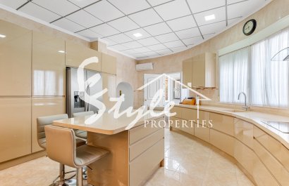 Resale - Villa - Ciudad Quesada