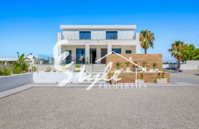 Resale - Village house - Los Montesinos - La Herada