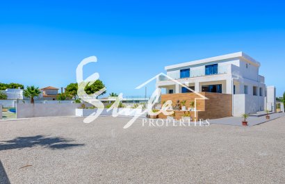 Resale - Village house - Los Montesinos - La Herada