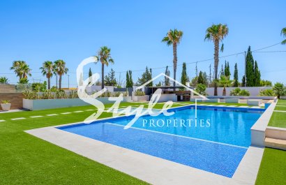 Resale - Village house - Los Montesinos - La Herada