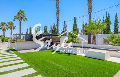 Resale - Village house - Los Montesinos - La Herada