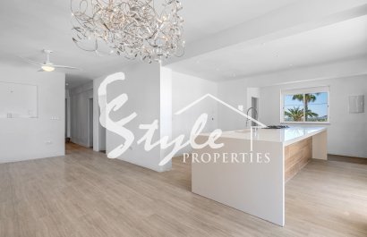 Resale - Village house - Los Montesinos - La Herada