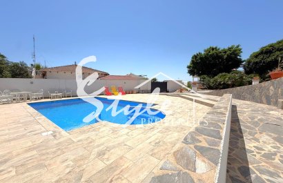 Reventa - Villa - San Miguel De Salinas - BLUE LAGOON