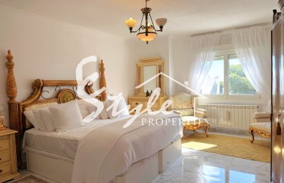 Reventa - Villa - San Miguel De Salinas - BLUE LAGOON