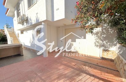 Reventa - Villa - San Miguel De Salinas - BLUE LAGOON