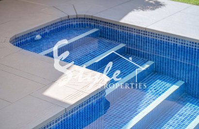 Reventa - Villa - Ciudad Quesada - Lo pepin