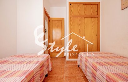 Resale - Apartament  - Torrevieja - Playa de los locos